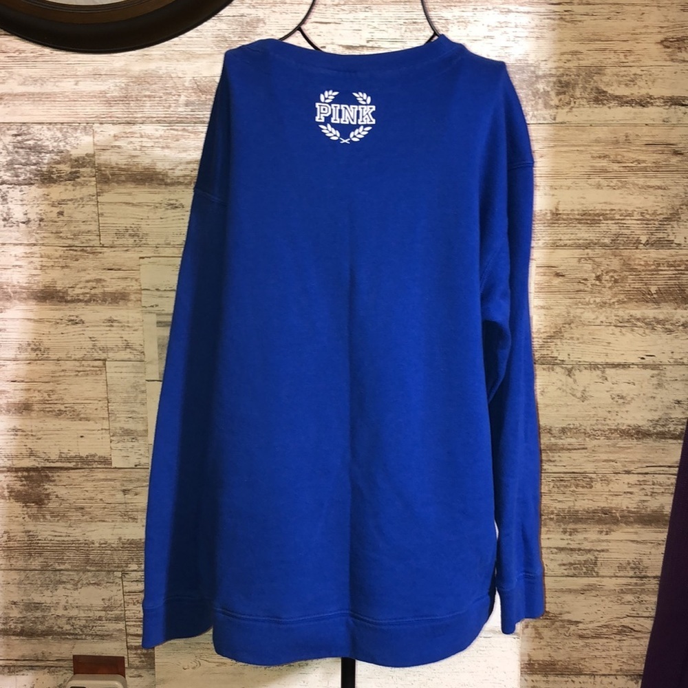 Pink Victoria’s Secret white and blue university sweatshirt size large GVSU​​ - Picture 6 of 9